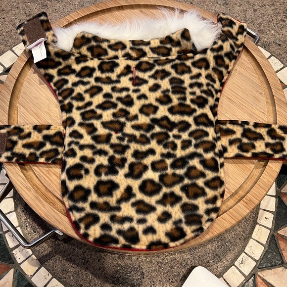 'Glamour To The Bone' Reversible Red Faux Fur & Faux Leopard Dog Coat Jacket - Picture 2 of 13